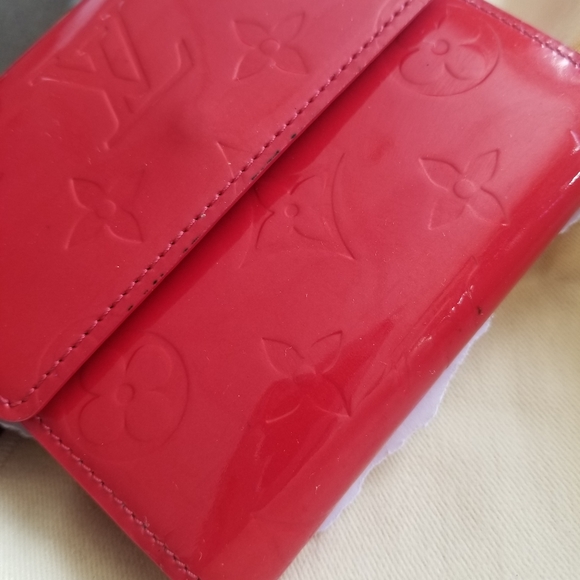 Louis Vuiiton Monogram Vernis Porte Monaie Billets - Picture 16 of 16